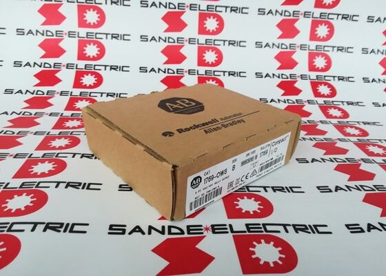 وحدة تحكم جديدة AB 1769-OW8 في صندوق 1769OW8 وحدة إخراج 1769-0W8