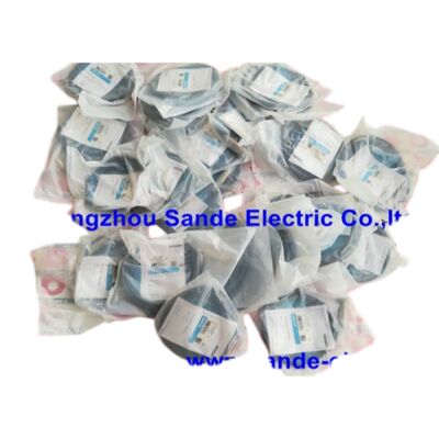 E2E-X10ME1 محول OMRON القريبة الجديد E2EX10ME1 E2E-X10ME1 E2E-X10ME1