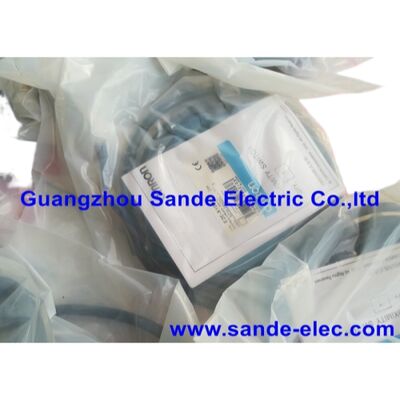 E2E-X10ME1 محول OMRON القريبة الجديد E2EX10ME1 E2E-X10ME1 E2E-X10ME1