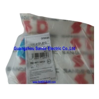 أومرون المفتاح الكهروضوئي E2E-X7D1-M1G E2EX7D1M1G