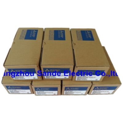 HC-KFS43 NEW Mitsubishi Servo Motor HCKFS43 شحن مجاني سريع ضمان سنة واحدة